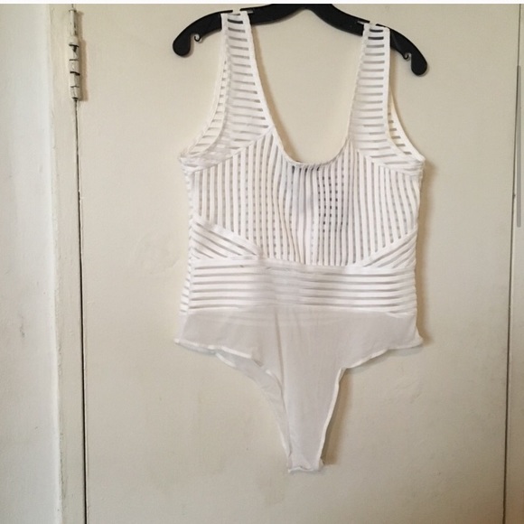 White mesh rib bodysuit size XL - Picture 3 of 9